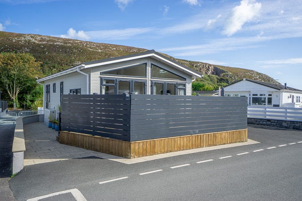T24 The Warren, Abersoch, Pwllheli, Gwynedd, LL53 7AA