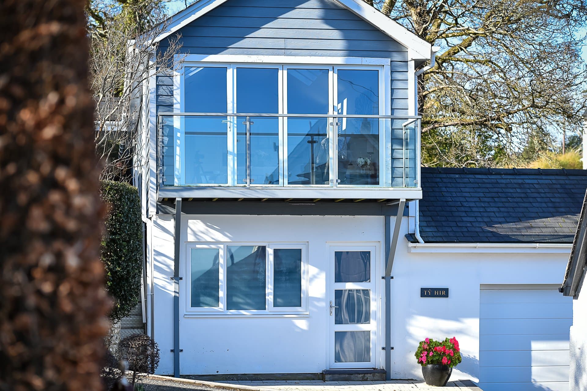 Ty Hir, Llanbedrog, Pwllheli, Gwynedd, LL53 7UA