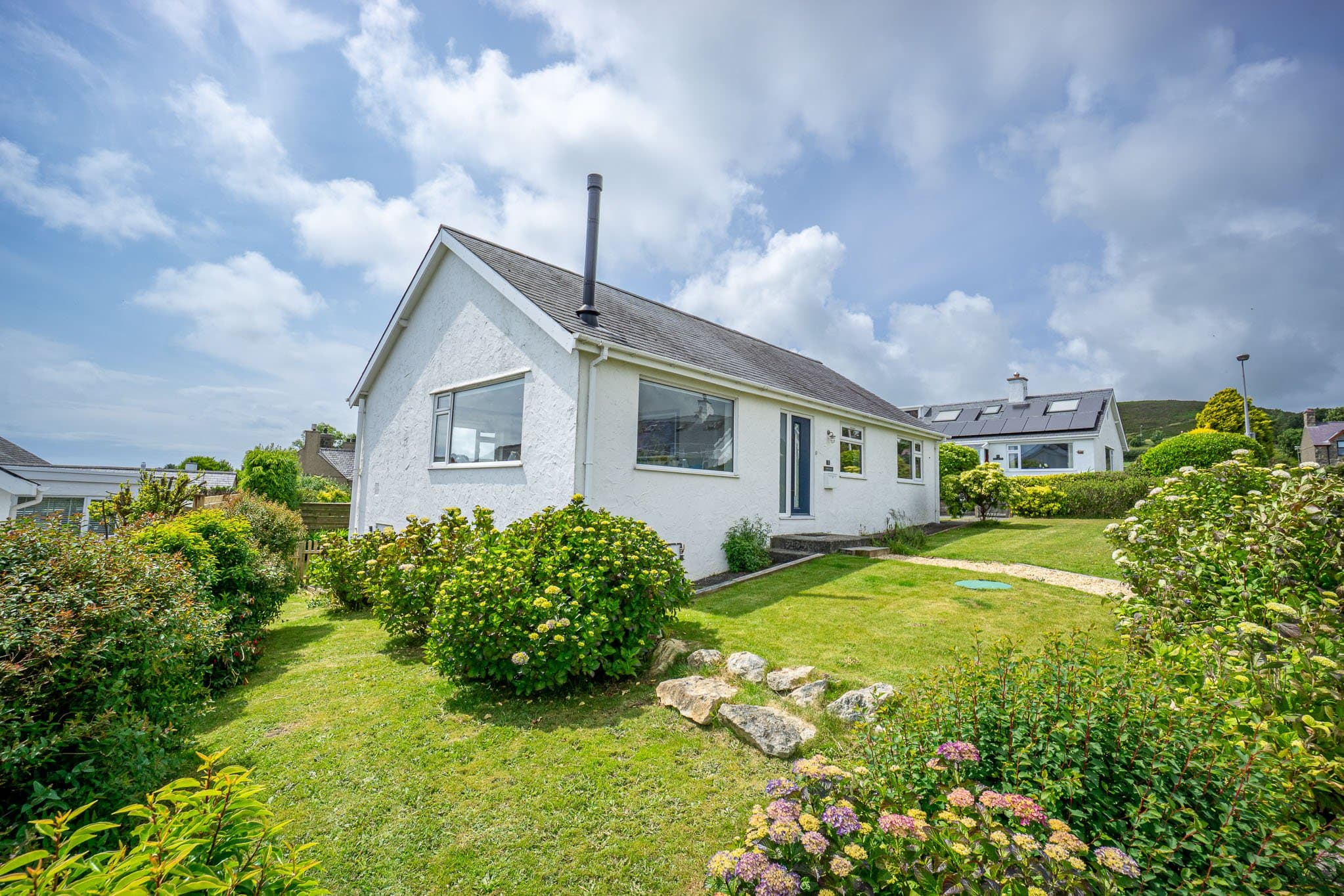3 St Tudwals Estate, Mynytho, Pwllheli, Gwynedd, LL53 7RU