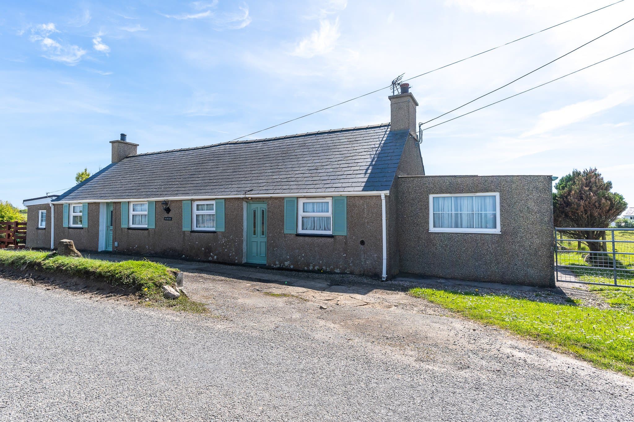 Yr Engan, Rhoshirwaun, Pwllheli, Gwynedd, LL53 8HH