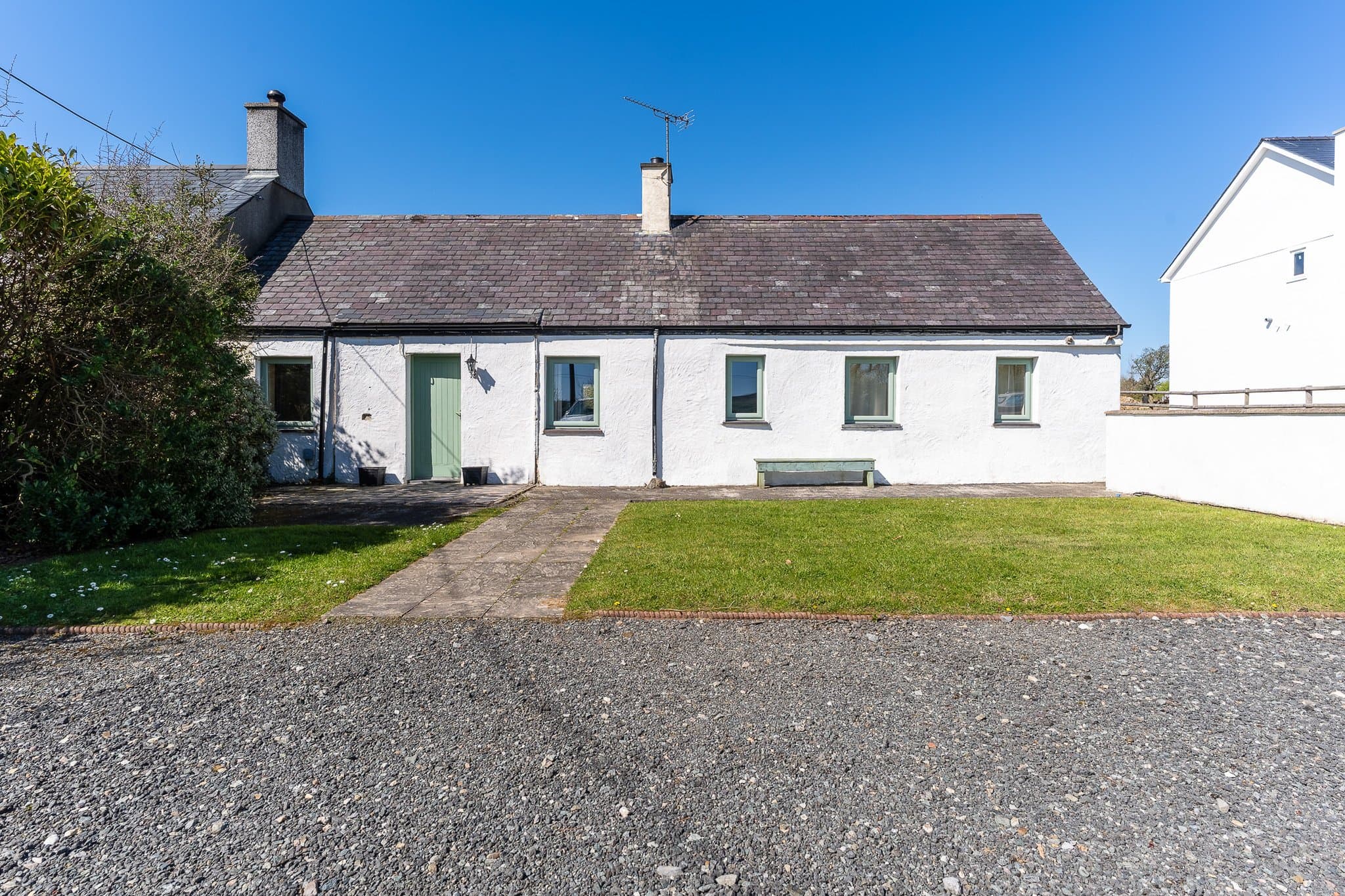 Dafarn Dywarch, Rhoshirwaun, Pwllheli, Gwynedd, LL53 8HW