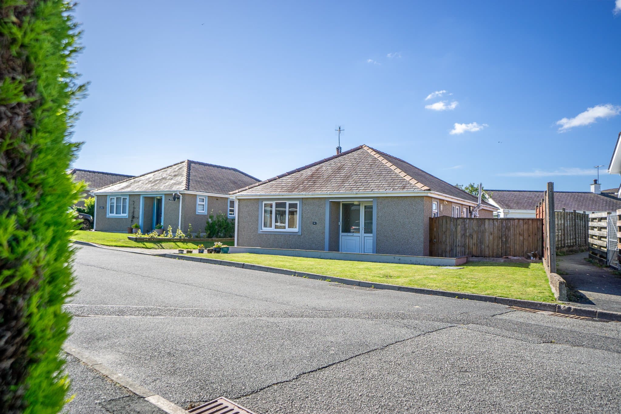 14, Cysgod Y Bryn, Llanbedrog, Pwllheli, Gwynedd, LL53 7PY