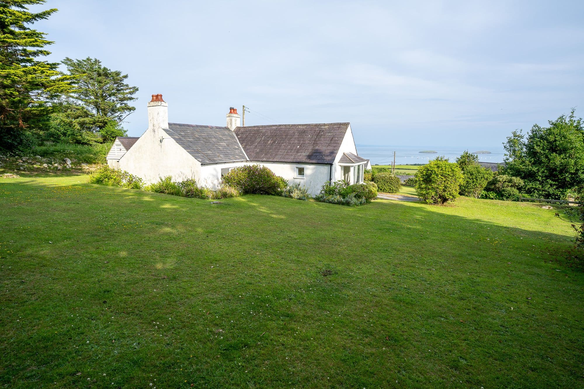 Garreg, Mynytho, Pwllheli, Gwynedd, LL53 7RS