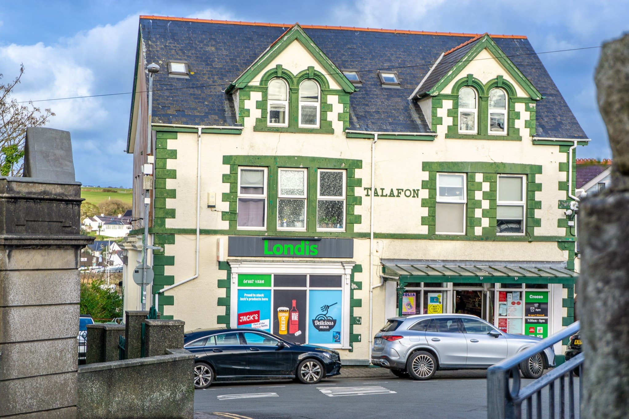 Talafon Flat 2, Abersoch, Pwllheli, Gwynedd, LL53 7DL