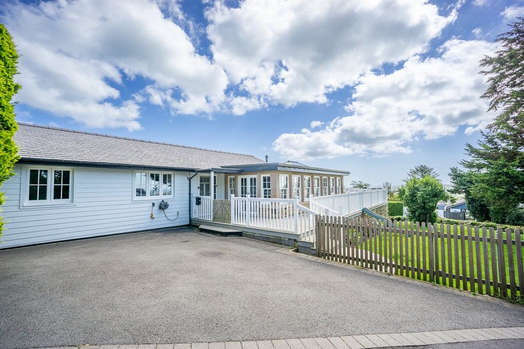 6, Pen Y Bryn Estate, Mynytho, Pwllheli, Gwynedd, LL53 7SE