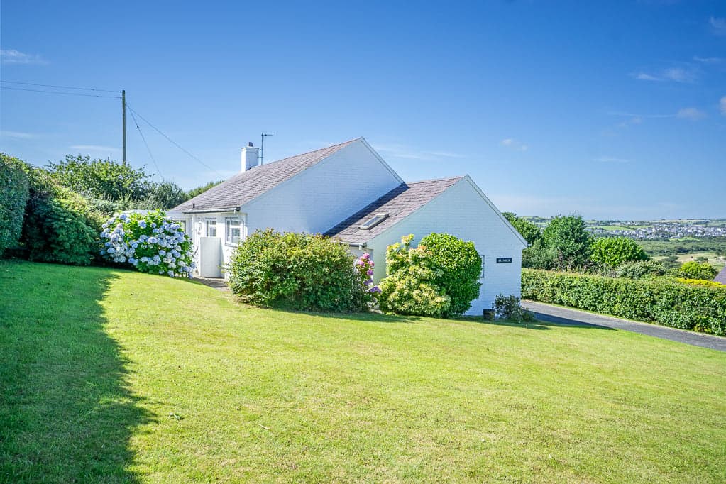 Brynmor, Bwlchtocyn, Pwllheli, Gwynedd, LL53 7BT