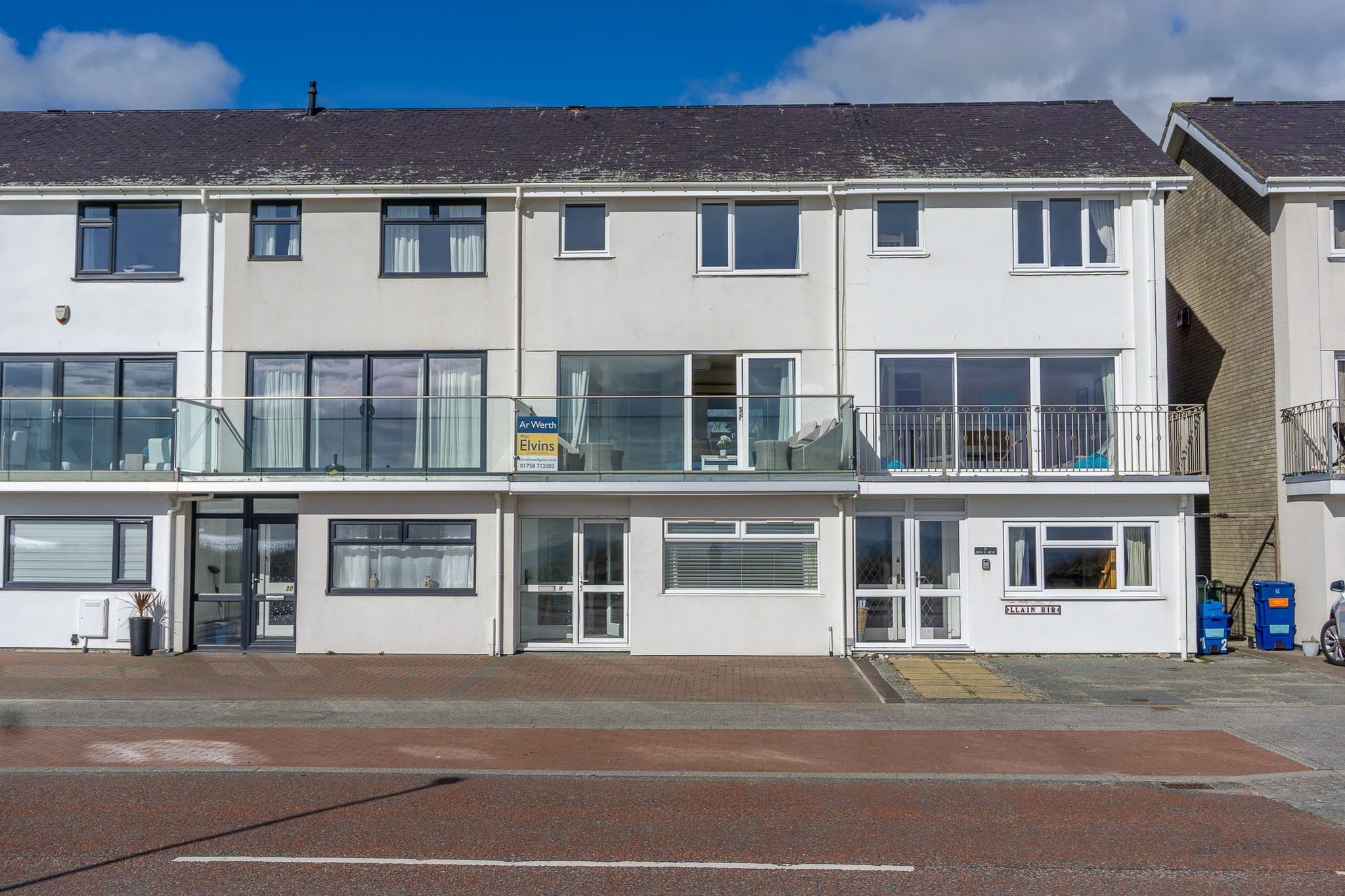 11 Min Y Mor, Victoria Parade, Pwllheli, Gwynedd, LL53 5AN