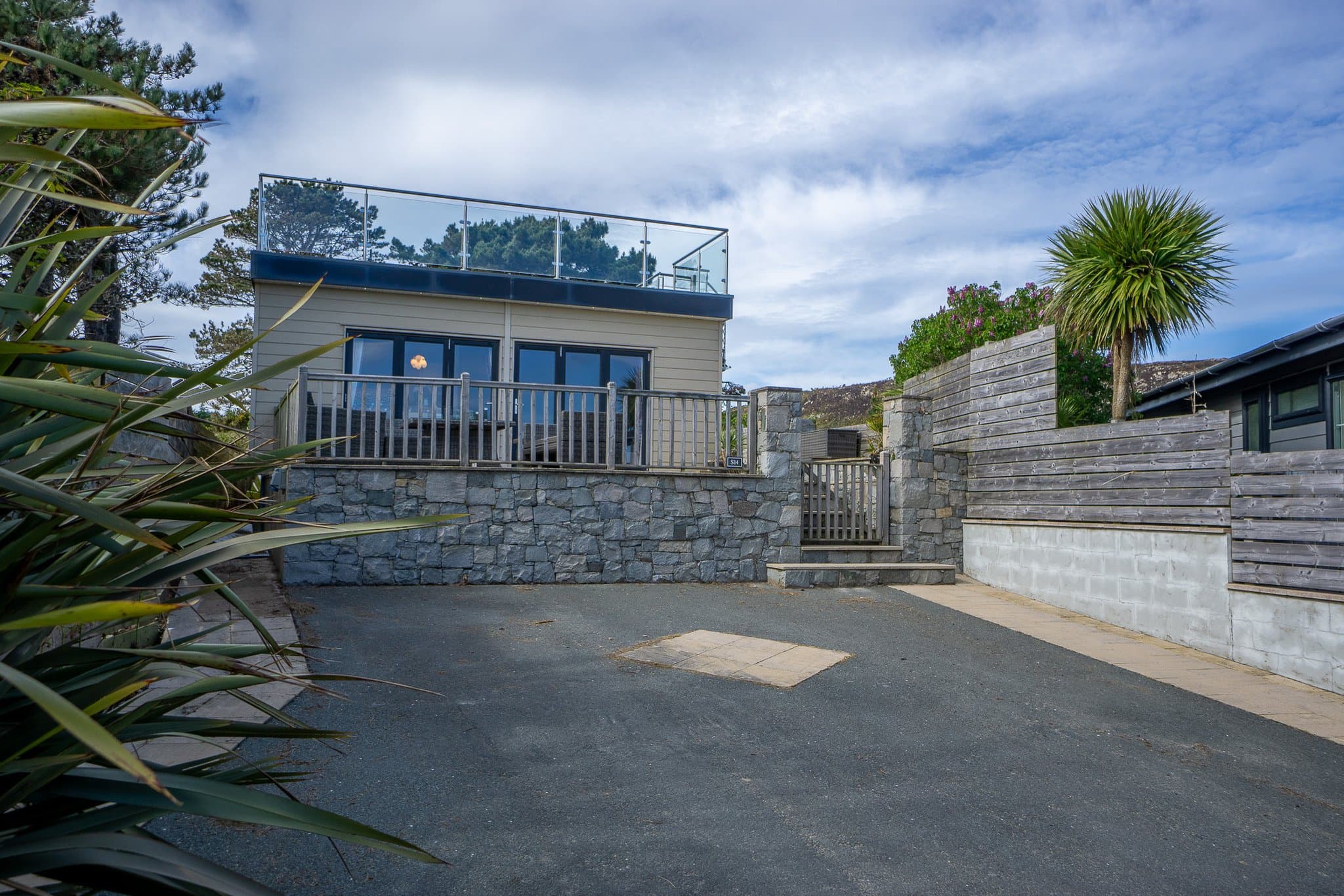 S14 The Warren, Abersoch, Pwllheli, Gwynedd, LL53 7AA