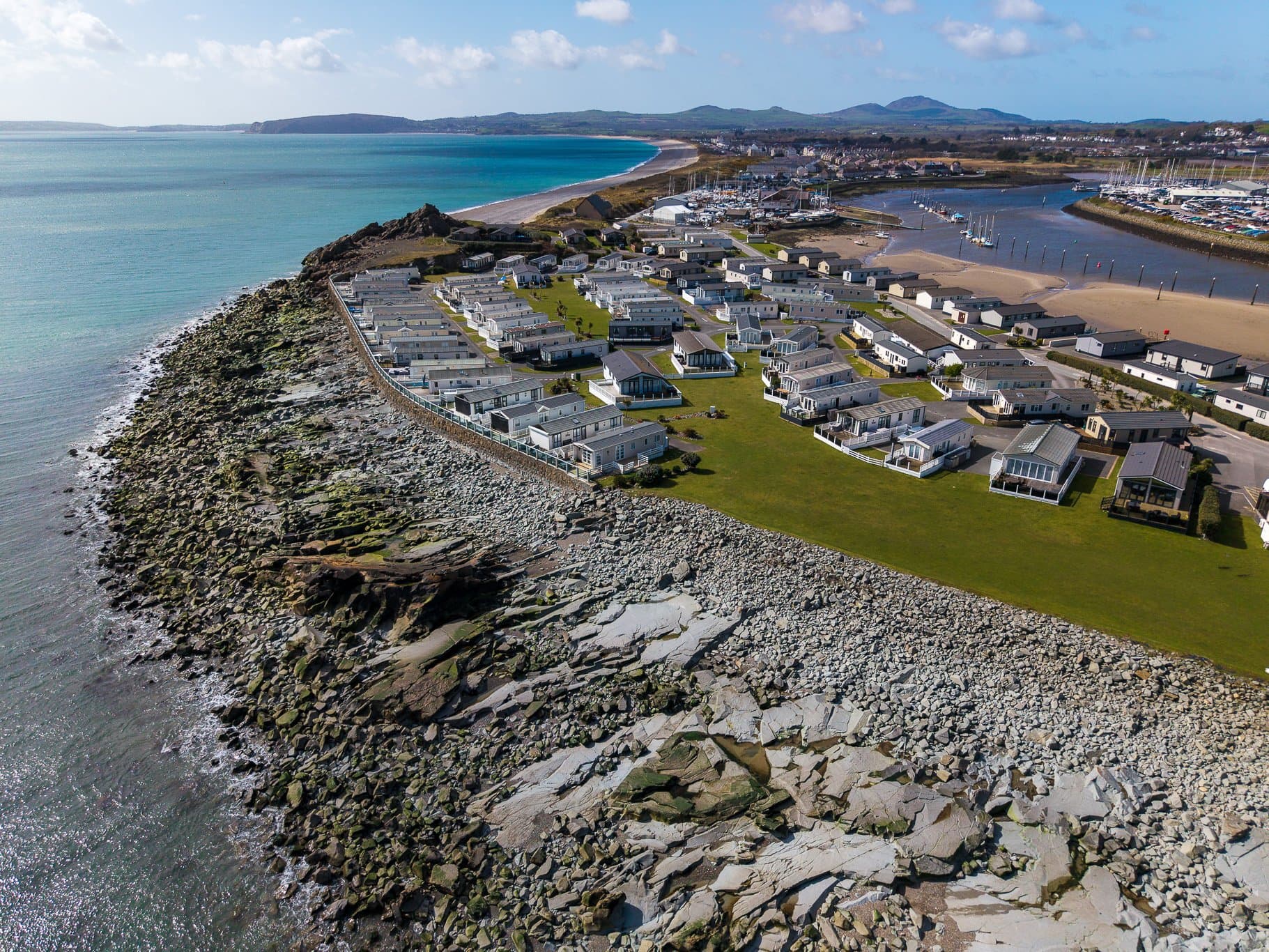 58 Gimblet Rock Holiday Park, Pwllheli, Gwynedd, LL53 5AY