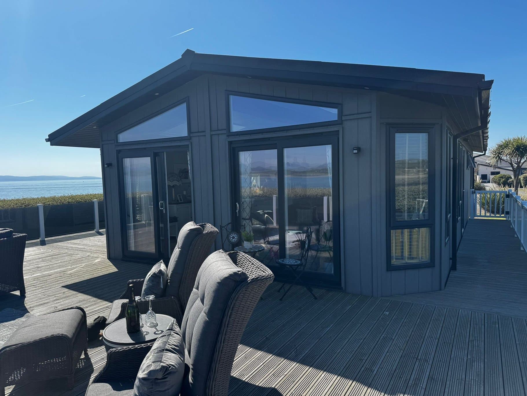 4TG Gimblet Rock Holiday Park, Pwllheli, Gwynedd, LL53 5AY