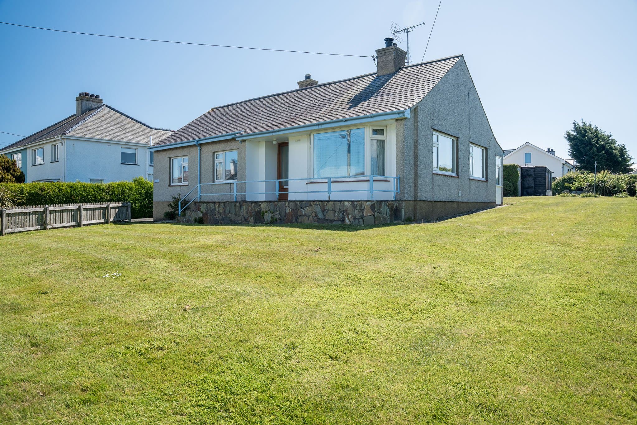 Penrallt, Abersoch, Pwllheli, Gwynedd, LL53 7HR