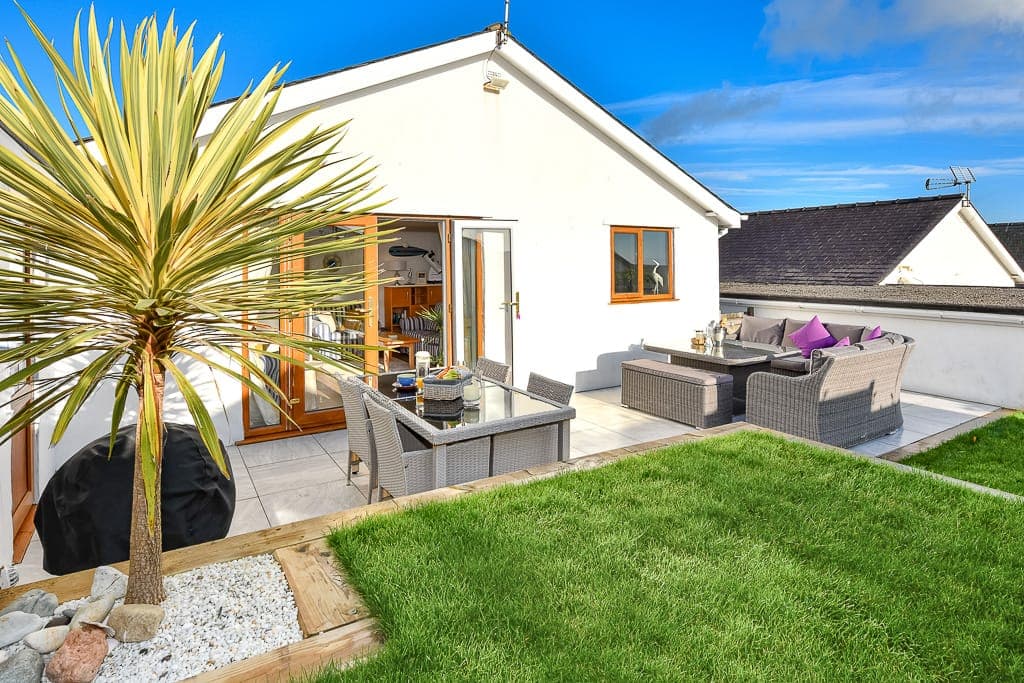 73, Cae du Estate, Abersoch, Pwllheli, Gwynedd, LL53 7DJ