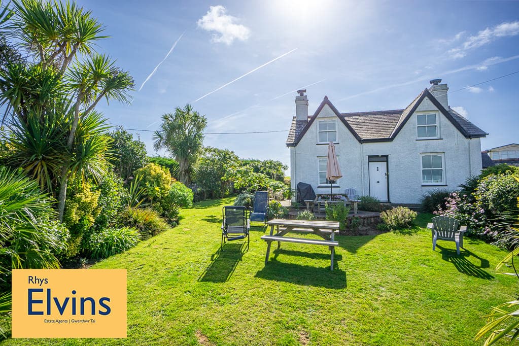 Tyddyn Talgoch Isaf, Bwlchtocyn, Pwllheli, Gwynedd, LL53 7BT