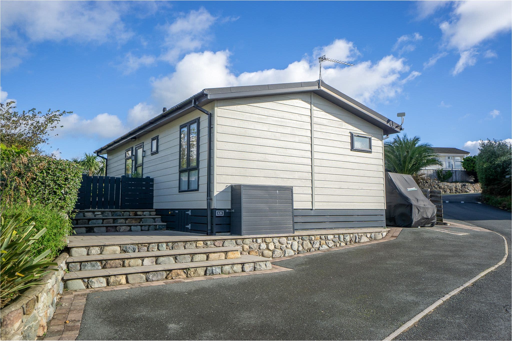 L21 The Warren, Abersoch, Pwllheli, Gwynedd, LL53 7AA